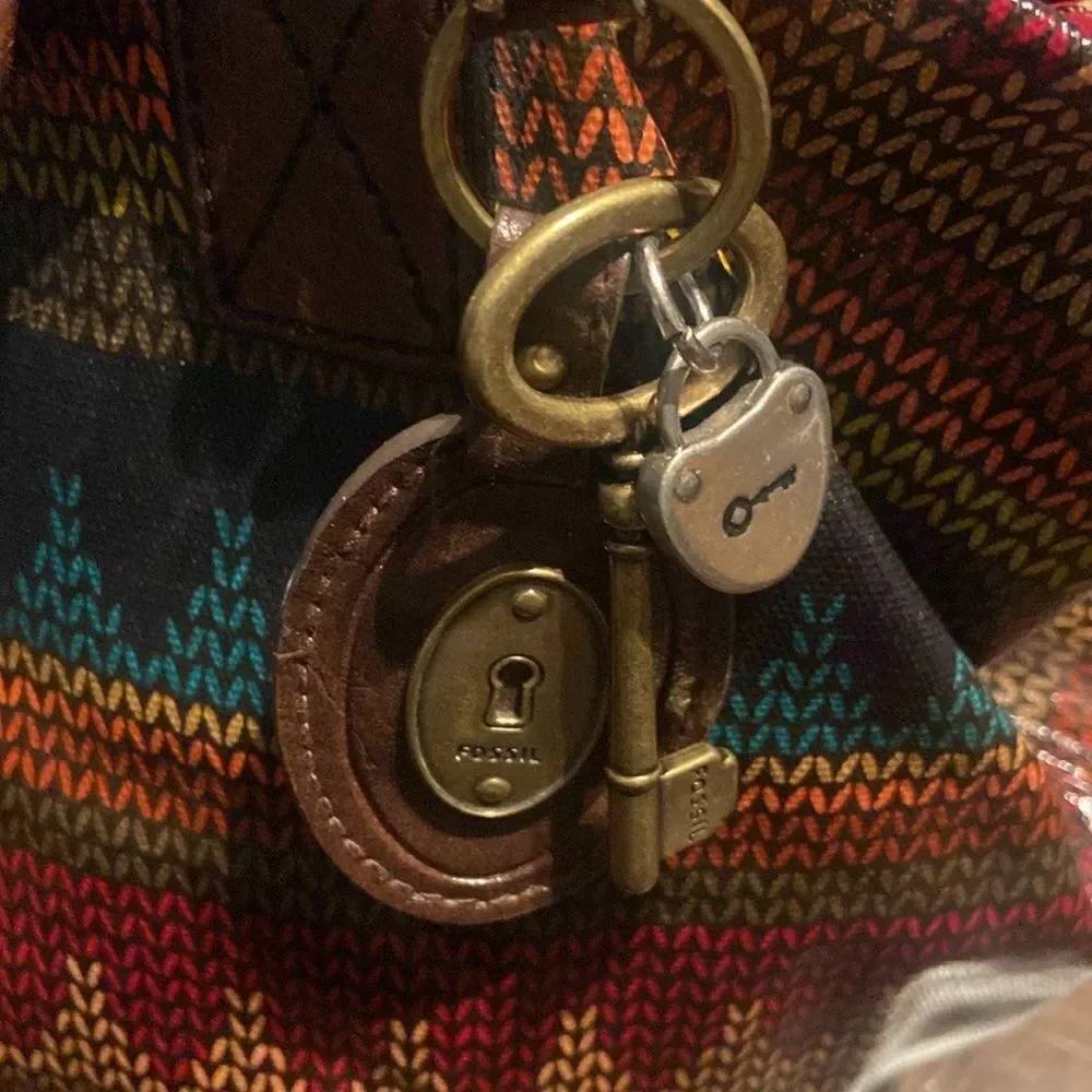 Colorful Patterned Women's Key-per Fossil bag purse - Picture 3 of 15
